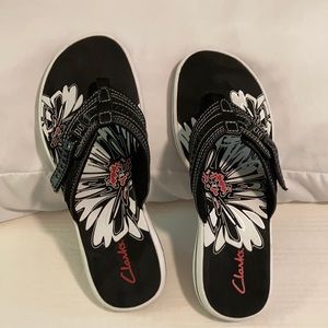 Clark’s sandal flip flips 8 M